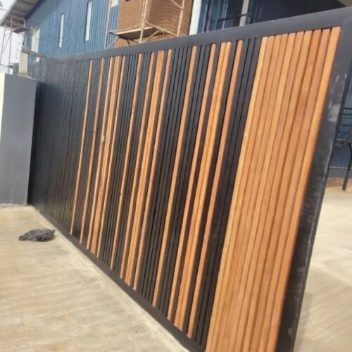 Modern Main Entrance Gate – Strong, Secure Elegant Design